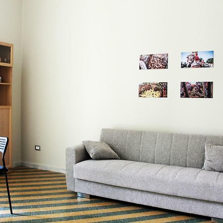 Casa Verdi, Confortevole Bilocale In Centro, 1° P Apartment บาเกเรีย ภายนอก รูปภาพ